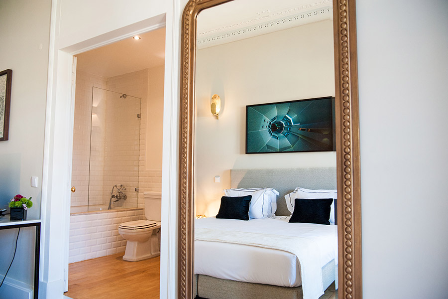 king-size-bed