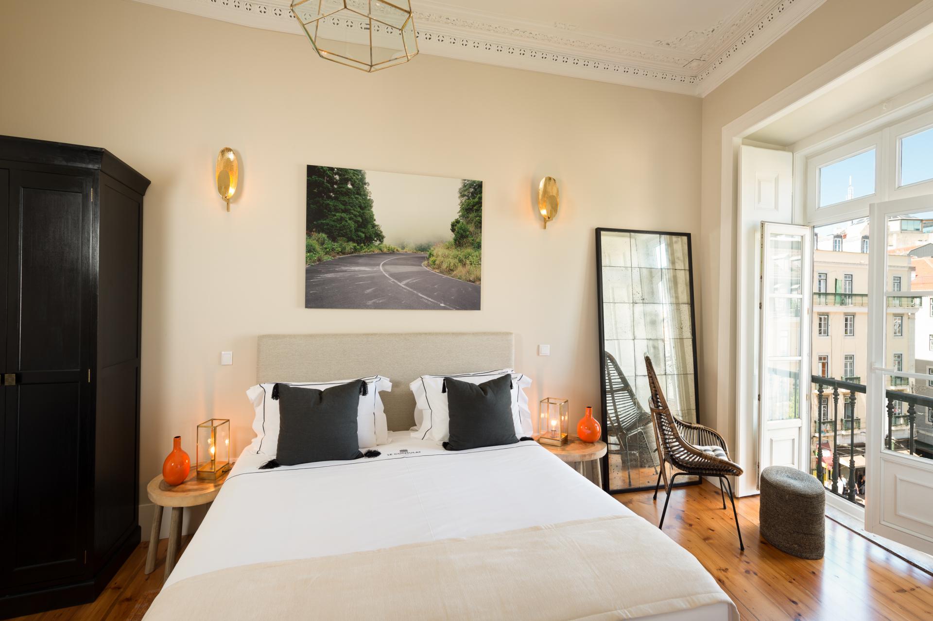 Le Consulat Hotel Lisbon – Rooms and Apartments – Premium – 05